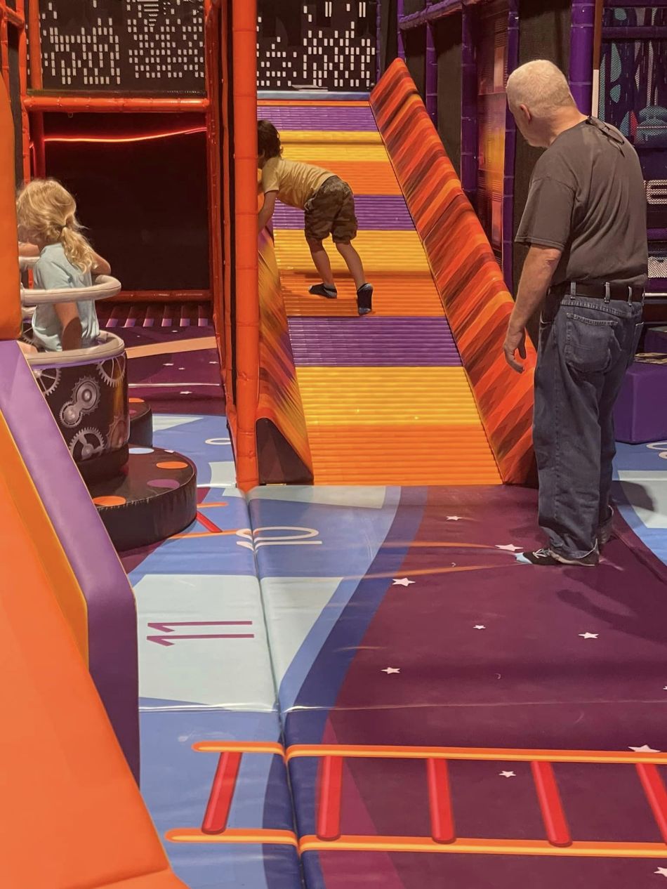 BJ-JA036 - Big trampoline park - Trampoline Park | Bluejayset Playground Heaven