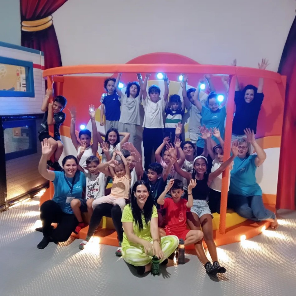 BJ-B1633 - indoor playground fun - Indoor Playgrounds | Bluejayset Playground Heaven