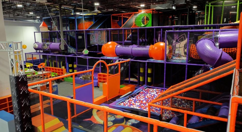 BJ-B1624 - indoor playground toronto - Indoor Playgrounds | Bluejayset Playground Heaven