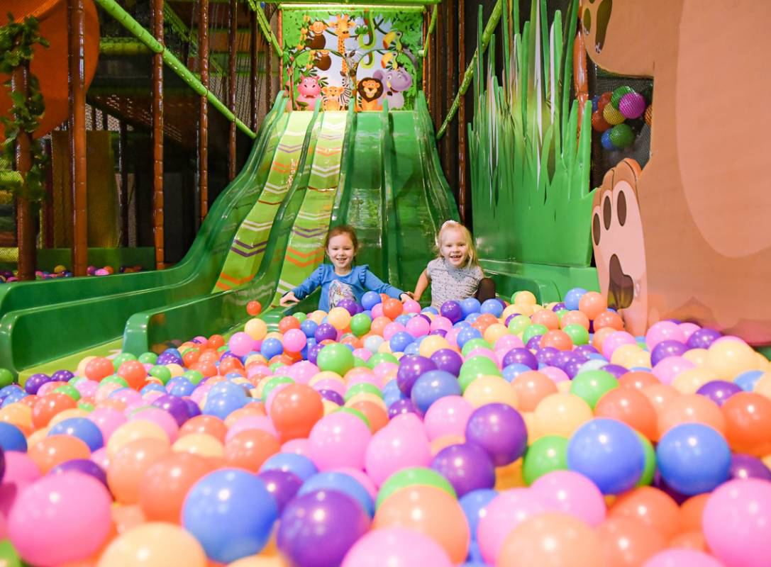 BJ-JD002 - kids trampoline - Trampoline Park | Bluejayset Playground Heaven