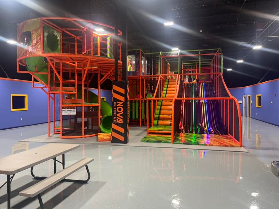 BJ-JB002 - Super larger trampoline park - Trampoline Park | Bluejayset Playground Heaven