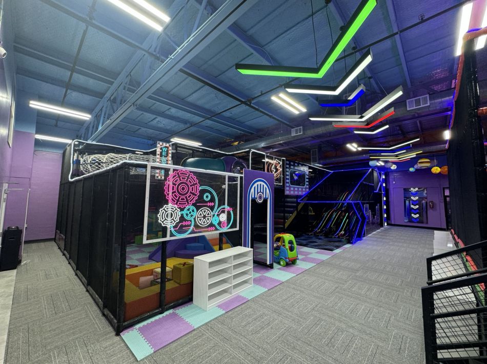 BJ-B1603 - Neon light Indoor playground - Indoor Playgrounds | Bluejayset Playground Heaven