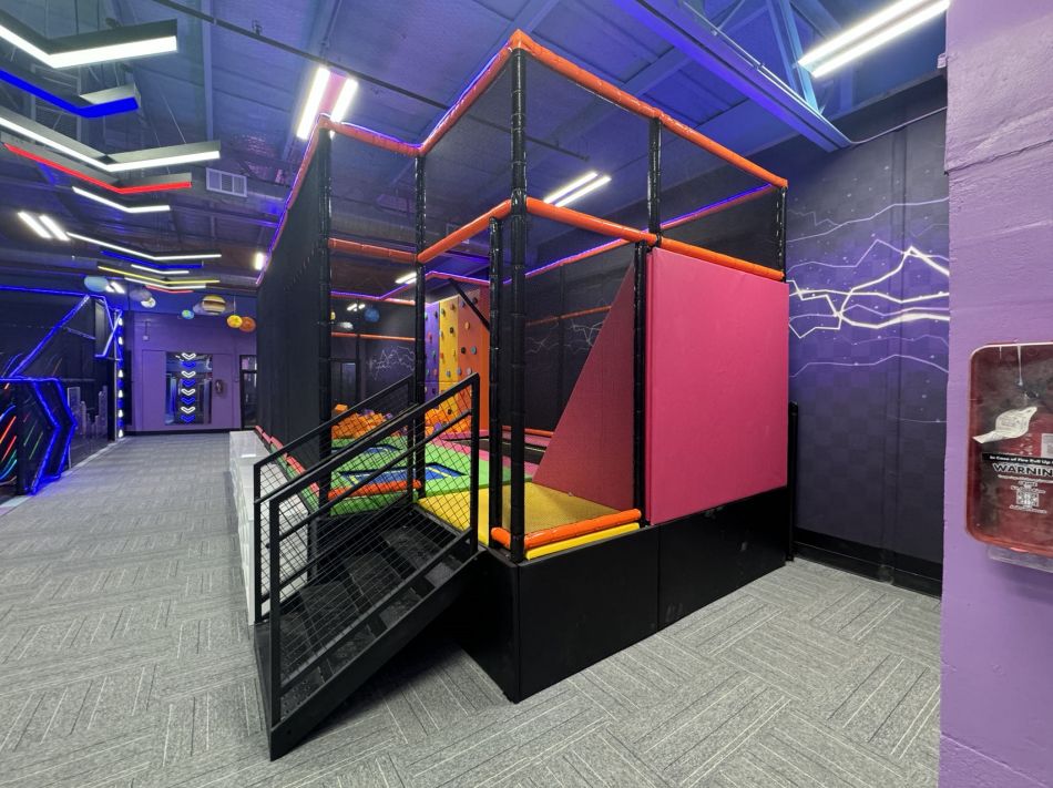 BJ-B1603 - Neon light Indoor playground - Indoor Playgrounds | Bluejayset Playground Heaven