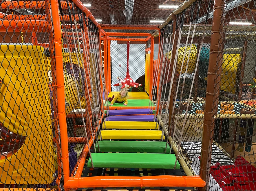 BJ-B1618 - indoor playground scarborough - Indoor Playgrounds | Bluejayset Playground Heaven