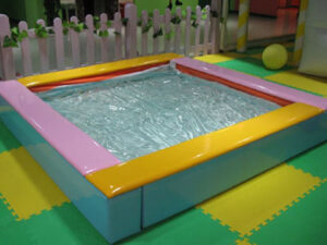 Kids water bed