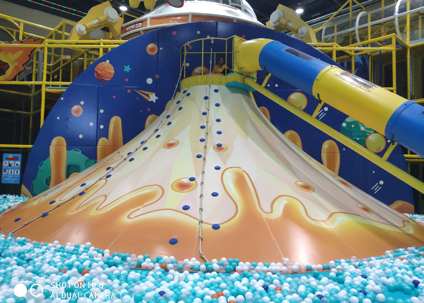 commercial rope climber bj-cl001 customizable kids rock climbing walls for indoor play centers view 16 | Bluejayset