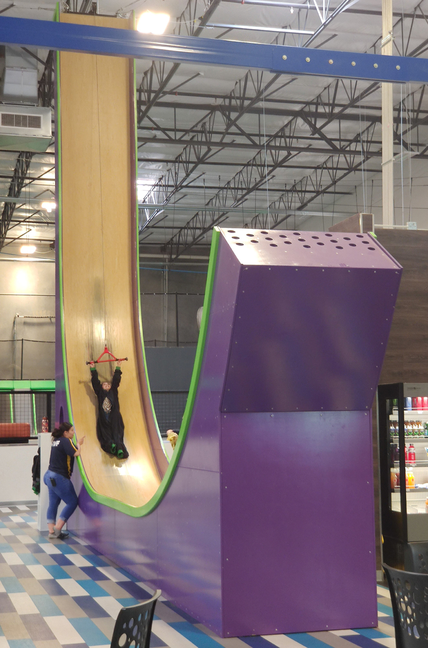 commercial rope climber bj-cl001 customizable kids rock climbing walls for indoor play centers view 21 | Bluejayset