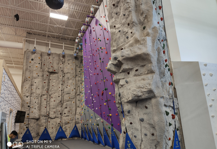 commercial rope climber bj-cl001 customizable kids rock climbing walls for indoor play centers view 5 | Bluejayset