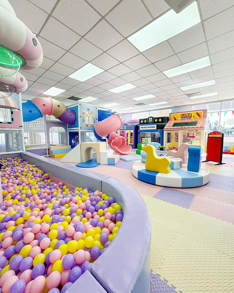 custom soft play structure bj-9020 customizable natural color indoor playground for indoor play centers view 2 | Bluejayset